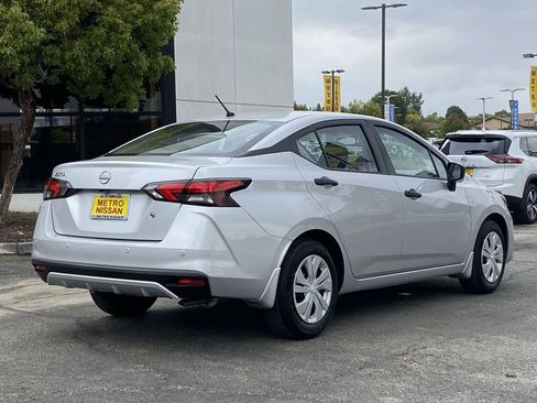New 2025 Nissan Versa S w/ Trunk Package image 2