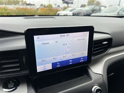 Used 2020 Ford Explorer XLT w/ Comfort Package image 13