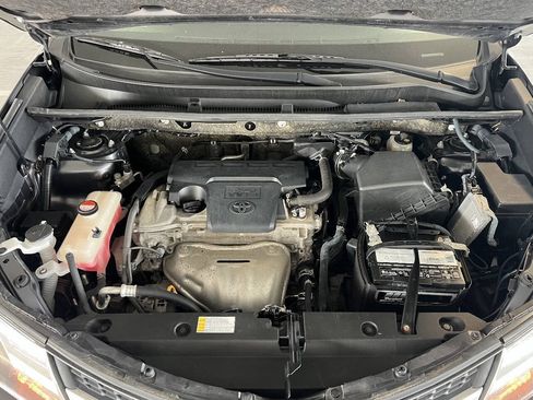 Used 2015 Toyota RAV4 LE AWD/4WD image 26