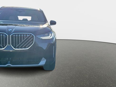 New 2026 BMW X3 xDrive30 w/ Premium Package image 9