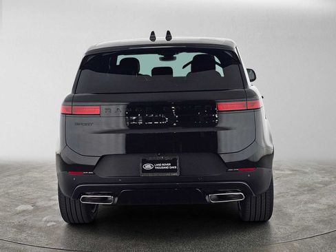 New 2027 Land Rover Range Rover Sport SE AWD/4WD image 4