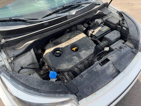 Used 2018 Kia Soul + FWD image 25