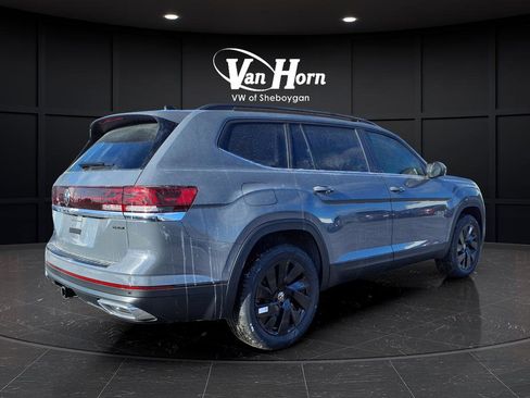 New 2026 Volkswagen Atlas SE image 52