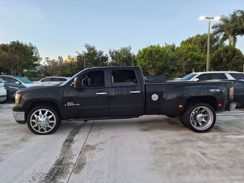 Used 2008 GMC Sierra 3500 SLT AWD/4WD image 8