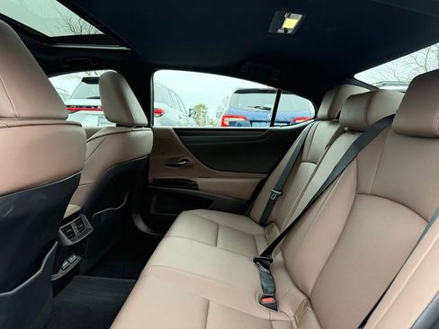 Used 2023 Lexus ES 250 250 image 15
