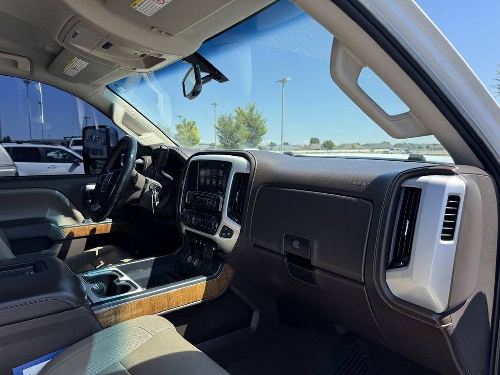 Used 2016 GMC Sierra 2500 SLT AWD/4WD image 44