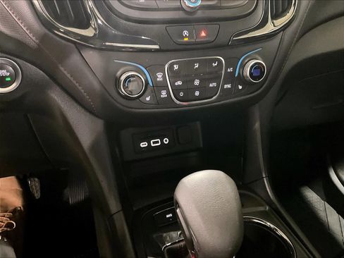 Certified 2022 Chevrolet Equinox RS w/ RS Leather Package image 26