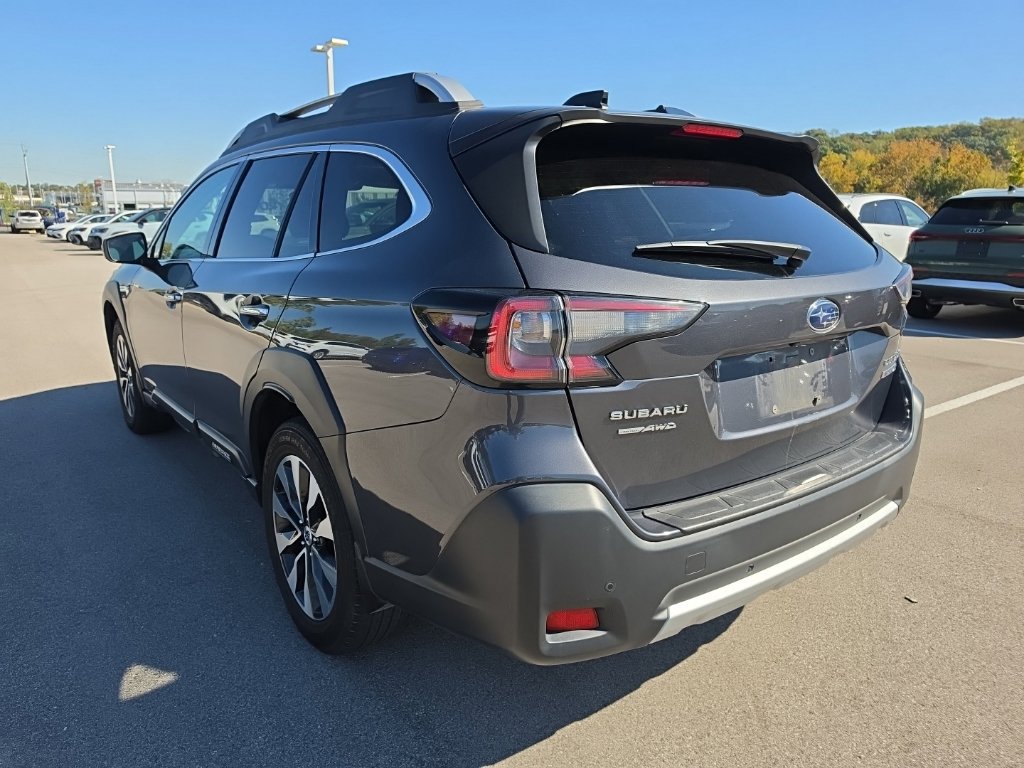 Used 2024 Subaru Outback Touring XT w/ Popular Package #2 AWD/4WD image 13