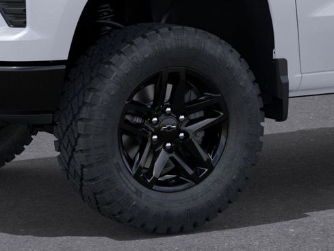 New 2026 Chevrolet Silverado 1500 Custom Trail Boss image 9