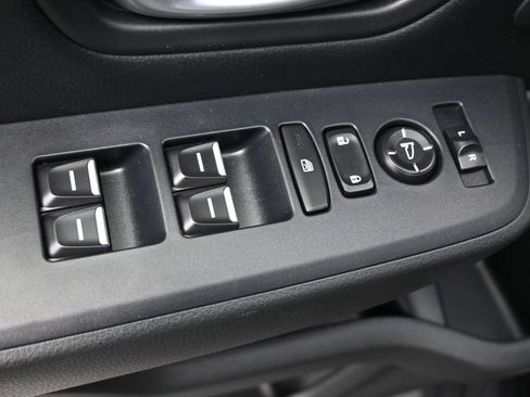 Used 2024 Honda Pilot EX-L image 4