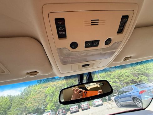 Used 2015 Lexus ES 350 w/ Premium Package FWD image 28