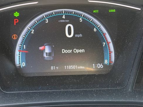 Used 2019 Honda Civic LX image 3