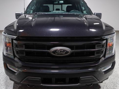 Used 2022 Ford F150 XLT w/ Equipment Group 302A High AWD/4WD image 4