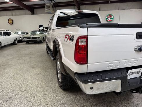 Used 2016 Ford F250 Lariat w/ Lariat Ultimate Package AWD/4WD image 15