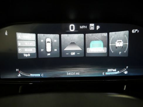 Used 2024 Jeep Grand Wagoneer Series II w/ Quick Order Packagew 28T AWD/4WD image 15