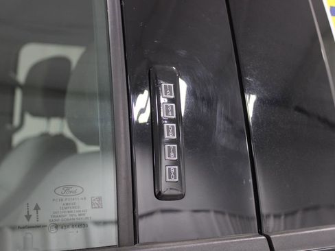 Used 2024 Ford F250 XLT image 19