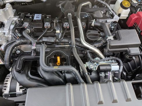 Used 2025 Nissan Kicks SV w/ Charging Package FWD image 34