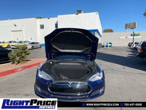 Used 2015 Tesla Model S 70D image 10