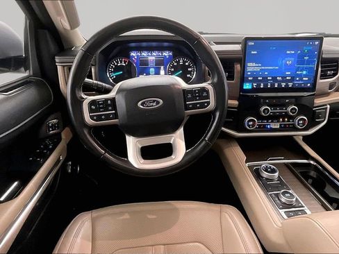 Used 2024 Ford Expedition Max Limited AWD/4WD image 8