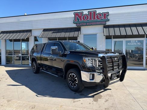 Used 2020 GMC Sierra 2500 SLT w/ SLT Convenience Package image 3
