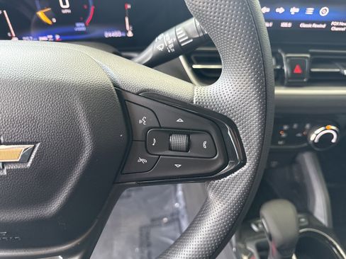 Used 2025 Chevrolet TrailBlazer LT image 19