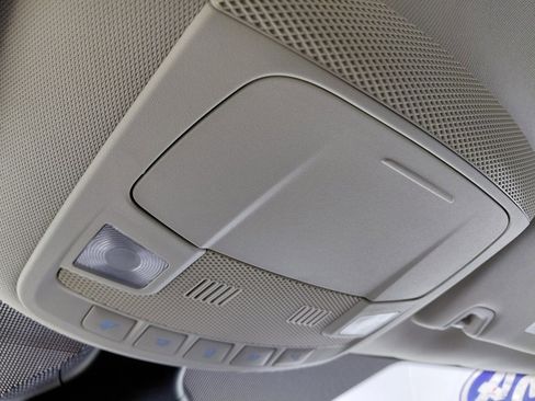 Certified 2024 Ford Edge SEL image 32