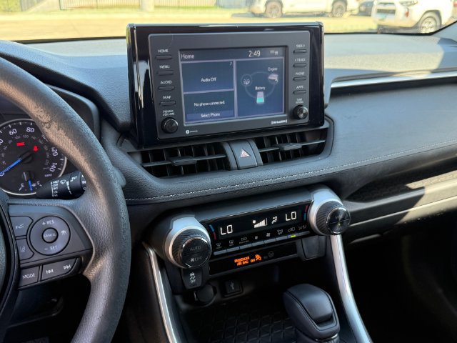 Used 2021 Toyota RAV4 XLE w/ Convenience Package AWD/4WD image 17