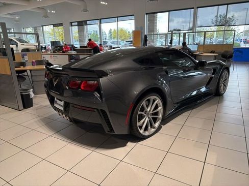 Used 2017 Chevrolet Corvette Grand Sport w/ Battery Protection Package RWD image 6