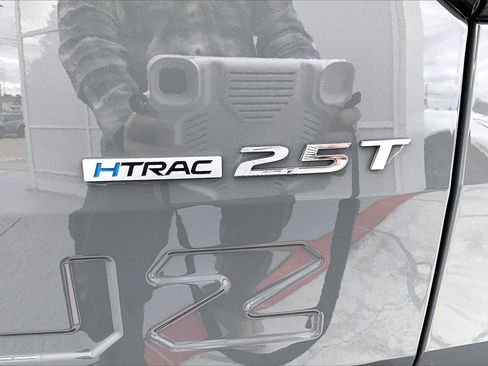 Used 2023 Hyundai Santa Cruz Limited image 25