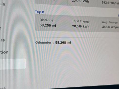 Used 2022 Tesla Model X Plaid image 26