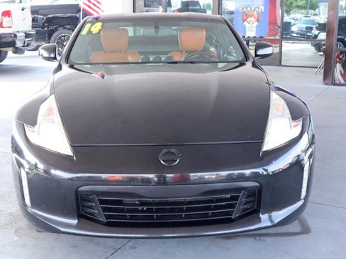 Used 2014 Nissan 370Z Touring w/ Sport Package RWD image 13