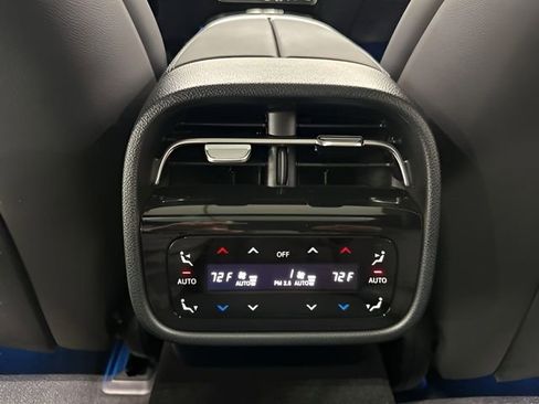 Used 2026 Mercedes-Benz E 53 AMG e 4MATIC Sedan image 31