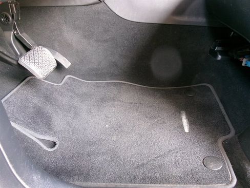 Used 2014 Mercedes-Benz ML 350 4MATIC w/ Premium 1 Package image 13