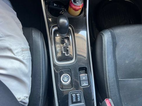 Used 2017 Mitsubishi Outlander GT AWD/4WD image 10