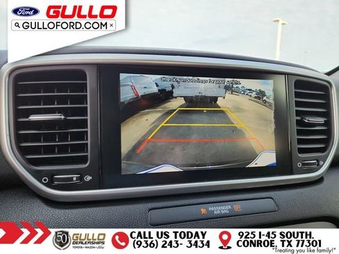 Used 2020 Kia Sportage LX FWD image 25
