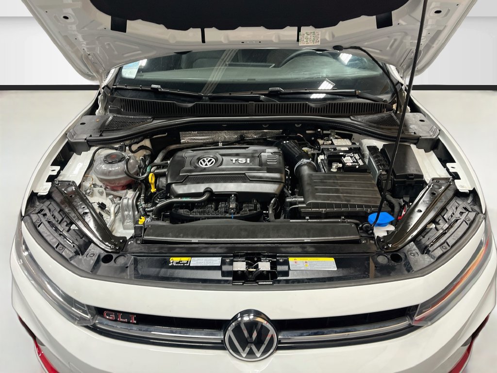 Used 2026 Volkswagen Jetta GLI Autobahn FWD image 30