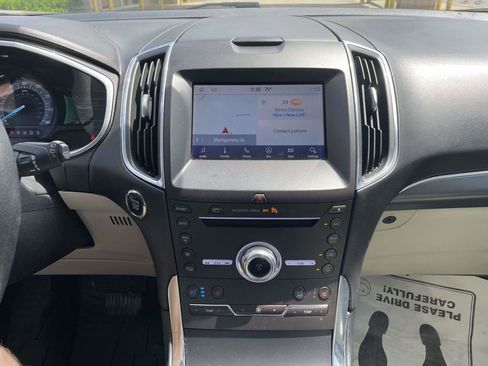 Used 2019 Ford Edge Titanium w/ Equipment Group 301A image 22