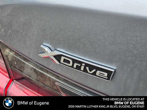 Used 2024 BMW 330i xDrive Sedan image 16