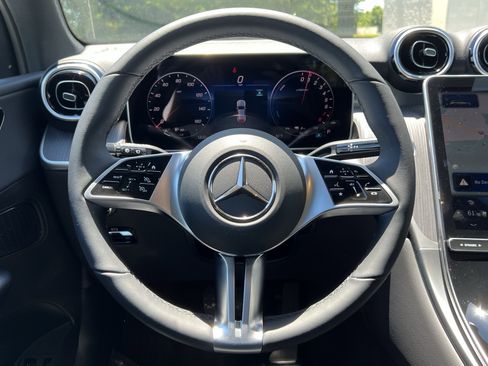 Certified 2025 Mercedes-Benz GLC 350e 4MATIC image 18