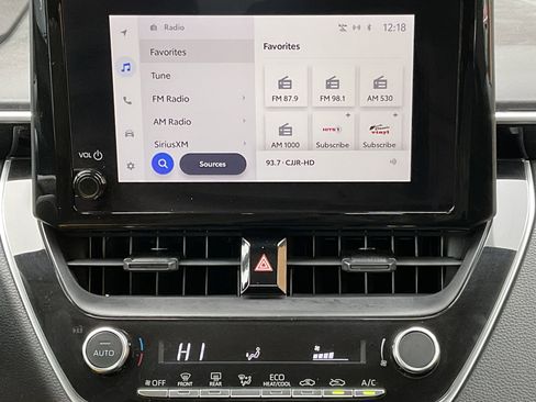 Used 2024 Toyota Corolla LE FWD image 16