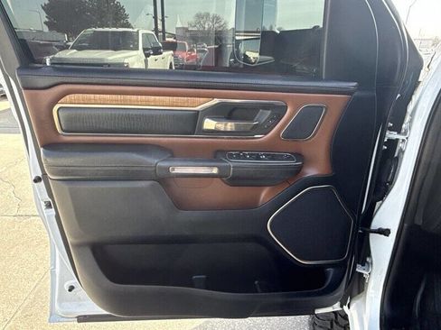 Used 2019 RAM 1500 Limited image 16