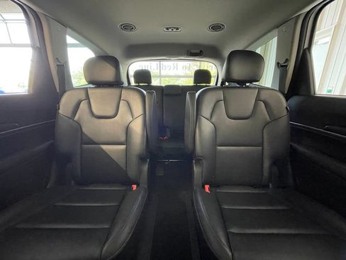 Used 2025 Kia Telluride S AWD/4WD image 31
