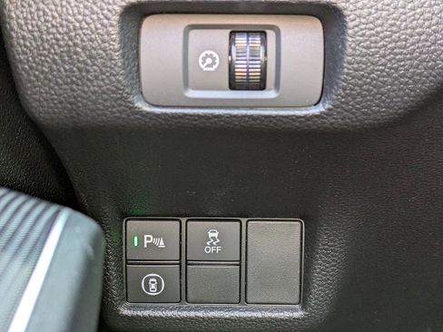 Used 2023 Honda Civic Touring image 17