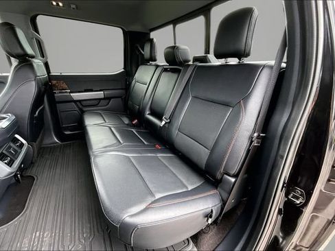 Used 2022 Ford F150 Lariat w/ Max Trailer Tow Package AWD/4WD image 19