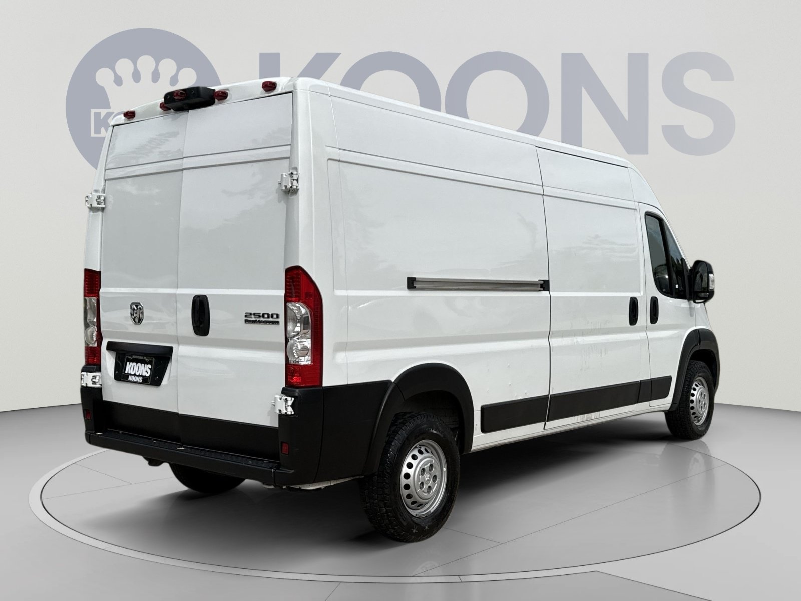 Used 2024 RAM ProMaster 2500 w/ Convenience Group FWD image 7