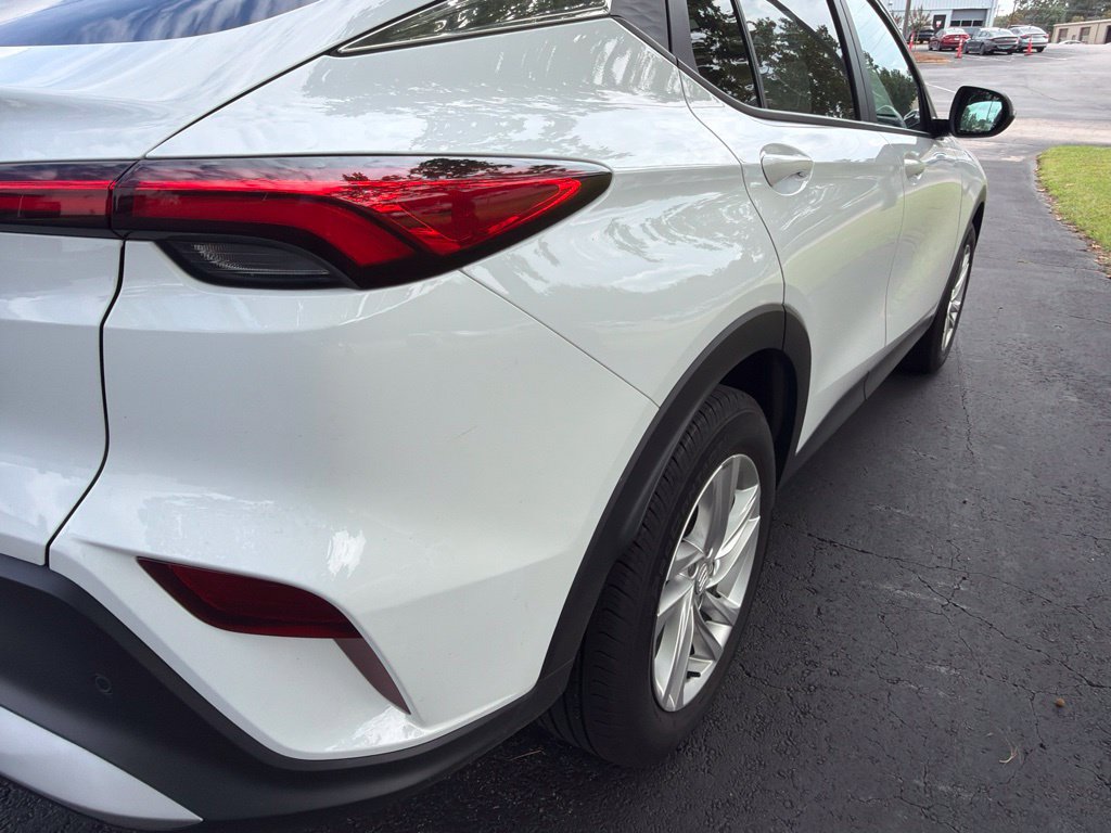 Used 2025 Buick Envista Preferred FWD image 5