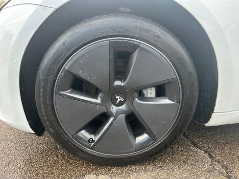 Used 2021 Tesla Model 3 Long Range image 10