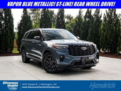 Used 2025 Ford Explorer ST-Line w/ Premium Package