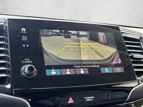 Used 2019 Honda Pilot Elite image 22