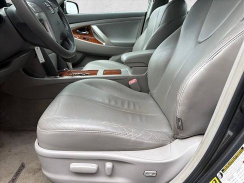 Used 2008 Toyota Camry XLE FWD image 12